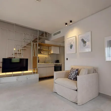 Kynara Elegant Living מלון דירות לריסוס