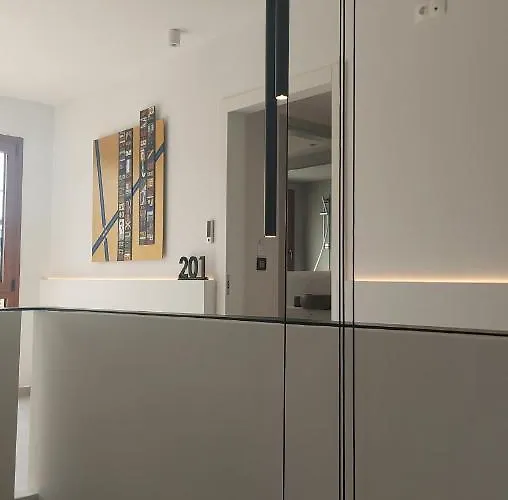 Kynara Elegant Living 伊里斯斯