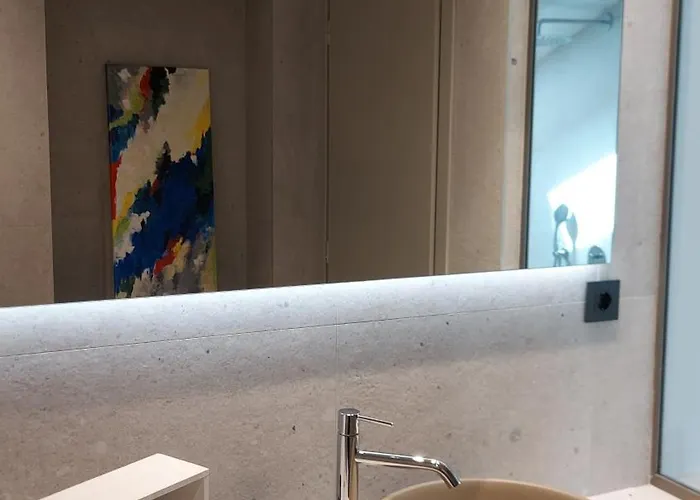 Kynara Elegant Living 公寓式酒店 4*